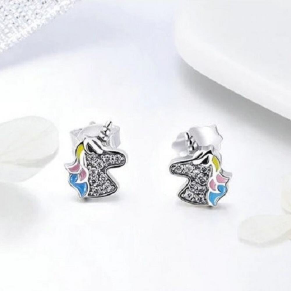 NEW Unicorn 925 Sterling Silver Stud Earrings Girls Earrings Small‎ Earrings - Picture 2 of 5